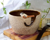 Birdie Yarn Bowl: Chickadee