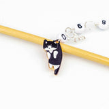Black Tuxedo Cat Knitting Chain Row Counter: Medium (up to US 8 needle / H hook)