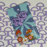 Mushroom : 5 Lavender 5 Red