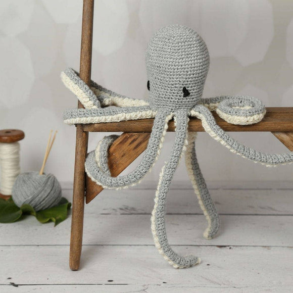 Rosie Octopus Crochet Kit